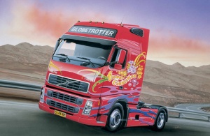 Italeri 3821 Volvo FH 16 Globetrotter XL