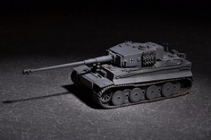 TRUMPETER 07164 German Tiger with 88mm kwk L/71