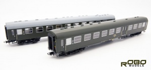ROBO 200011 Zestaw 2 wagony bagażowo-osobowy pół-bar PKP Ep.IV St. Gdynia  z oświetleniem LED