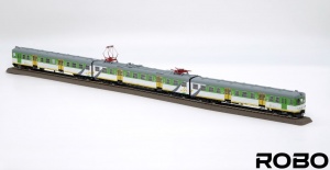 ROBO 400910DE Elektryczny zespół trakcyjny EN57-1000 PKP Ep.Vc DCC Sound