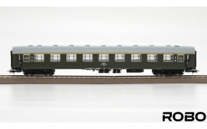 ROBO 211021 wagon osobowy 1 kl. typ 112Ac PKP Ep.IV oświetlenie LED