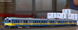 PIKO 51459 Elektryczny zespół trakcyjny EN57 Przewozy Regionalne Ep.V DCC Sound